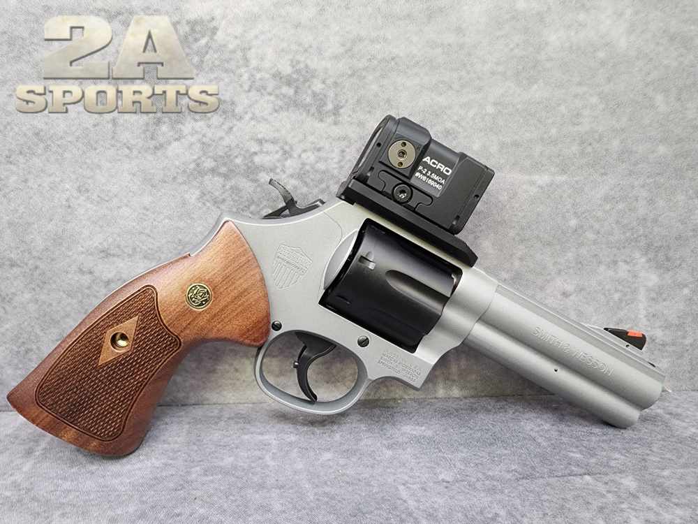 Smith & Wesson Spec Series R 686 Plus 357 Mag-img-1