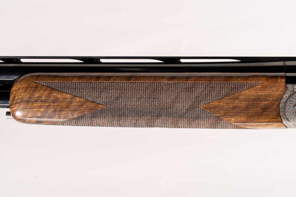 Caesar Guerini Invictus V Sporting 12 GA 32 IN ADJ Stock-img-7