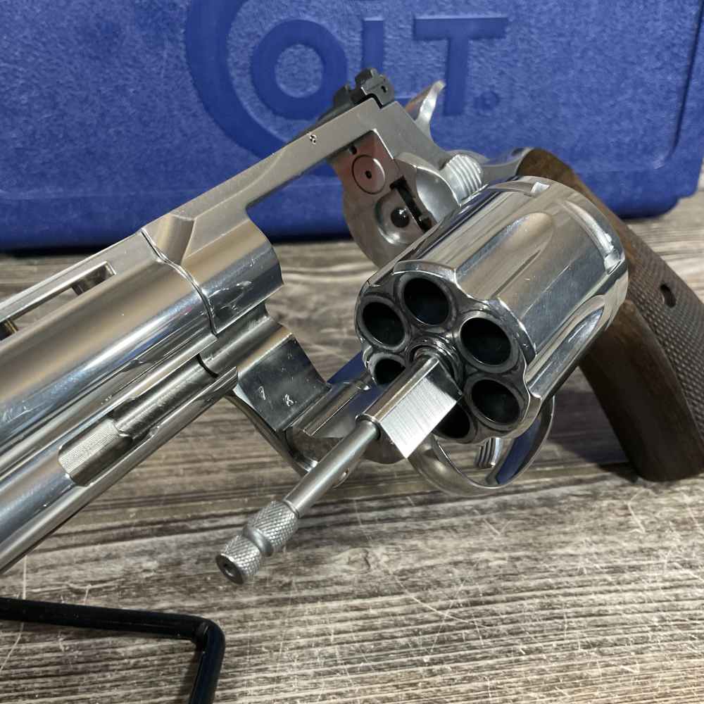 Colt Python SP6WTS 357 Magnum 6" Stainless Revolver - Box, 2 Holsters-img-15