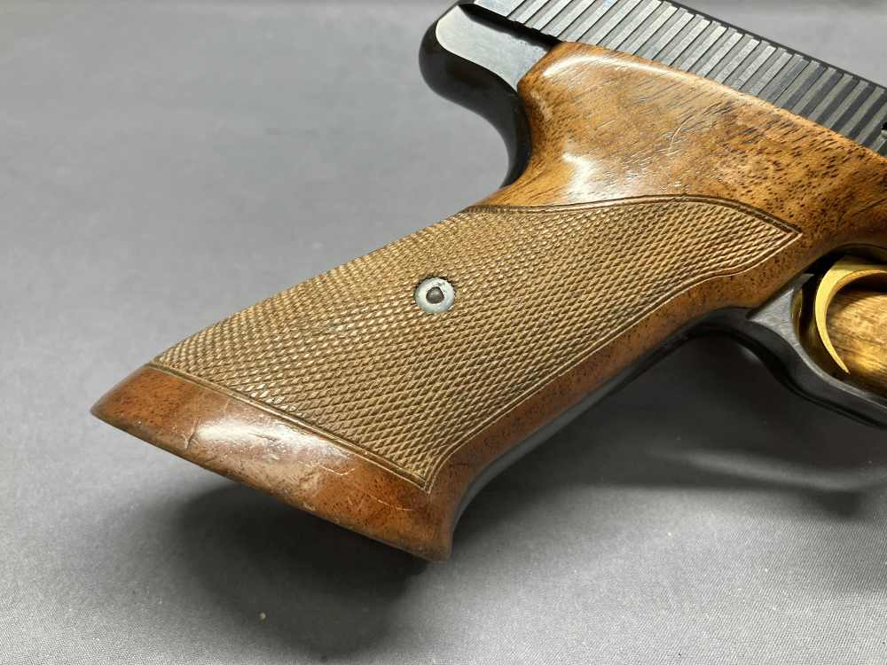Browning Challenger - .22 LR Semi-Auto Pistol w/ Manual - MFD 1968-img-14