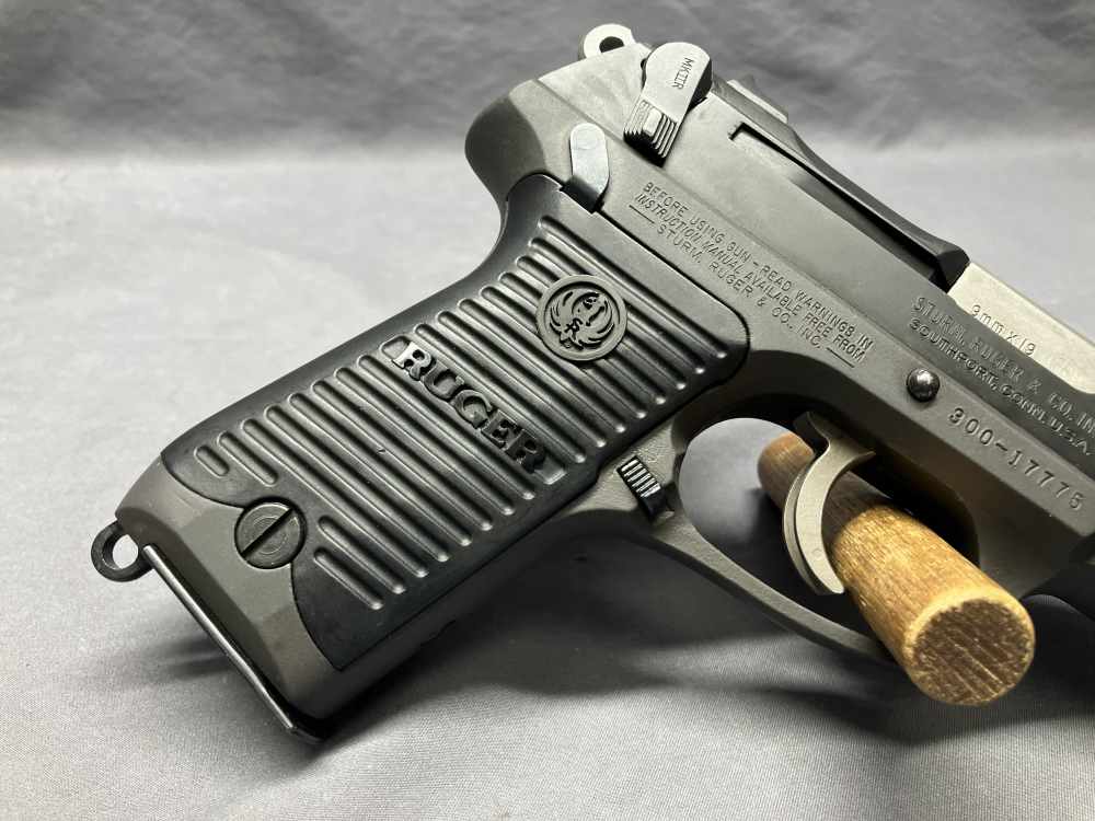 Ruger P85 - 9x19mm Semi-Auto Pistol w/ Factory Case & Two Mags - MFD 1988-img-9