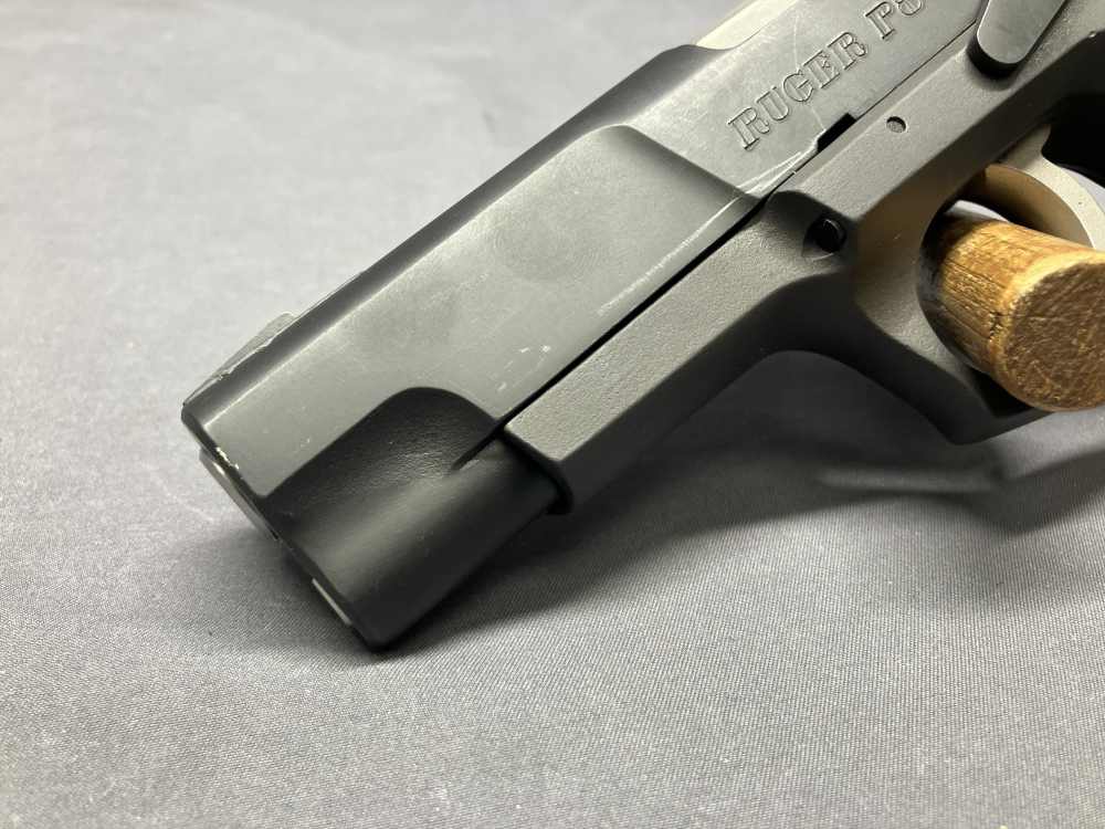 Ruger P85 - 9x19mm Semi-Auto Pistol w/ Factory Case & Two Mags - MFD 1988-img-2