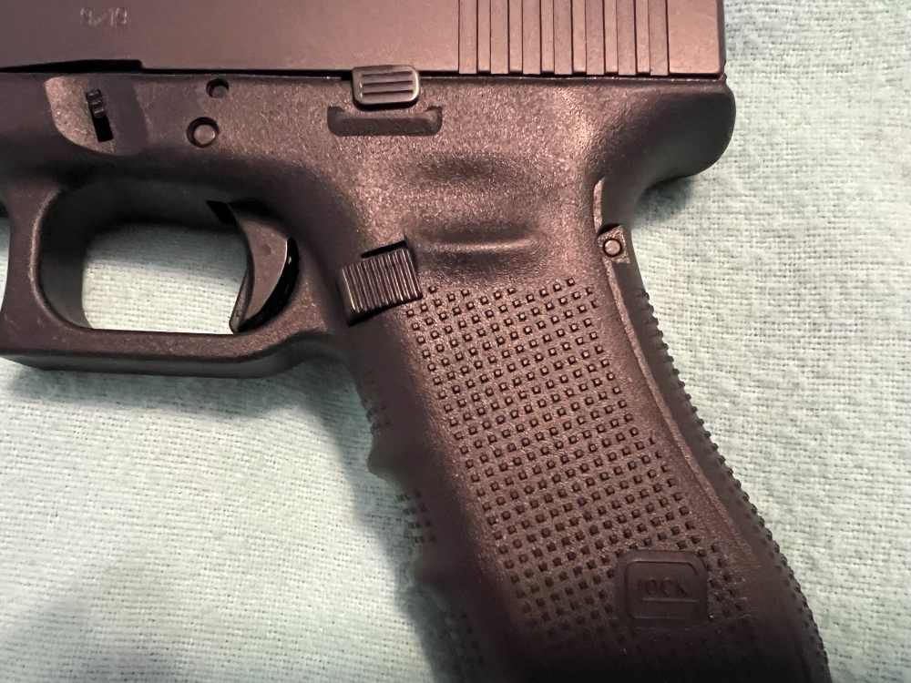 Glock 17 Gen 4 MOS.-img-4