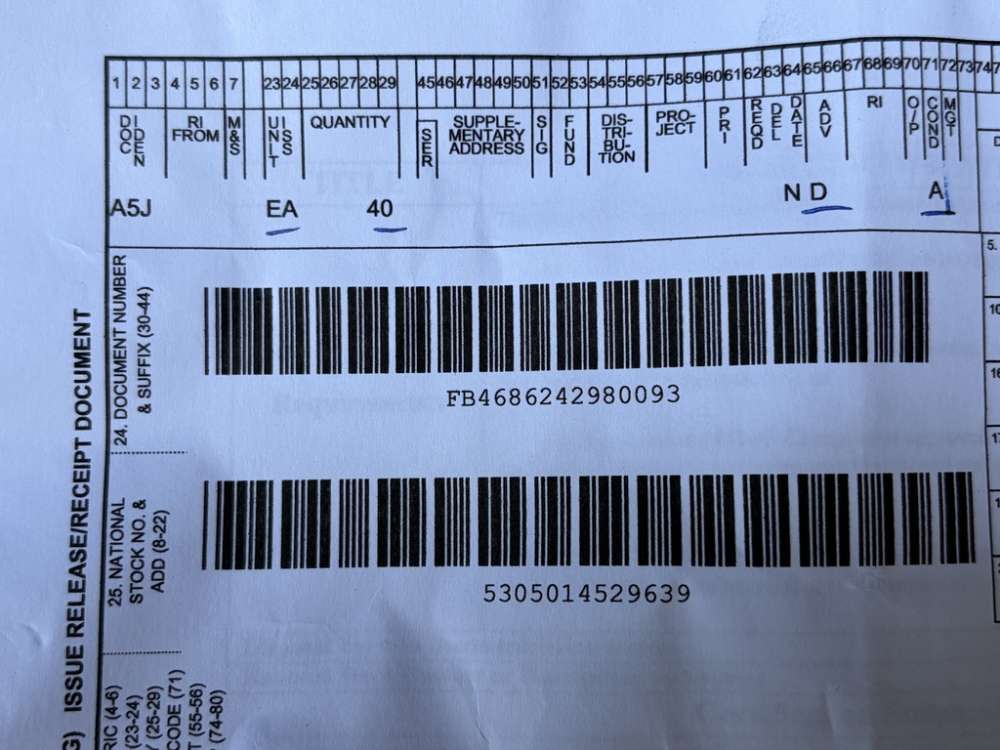 M203 QD Quick Release Screw NSN 5305-01-452-9639, P/N 12973130-img-2