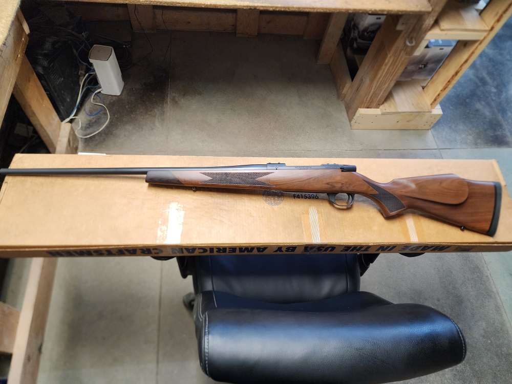 PICS! NEW WEATHERBY VANGUARD S2 SPORTER 25-06 REM 24 THREADED WALNUT HOWA-img-13