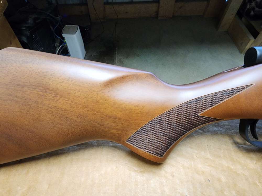 PICS! NEW WEATHERBY VANGUARD S2 SPORTER 25-06 REM 24 THREADED WALNUT HOWA-img-7