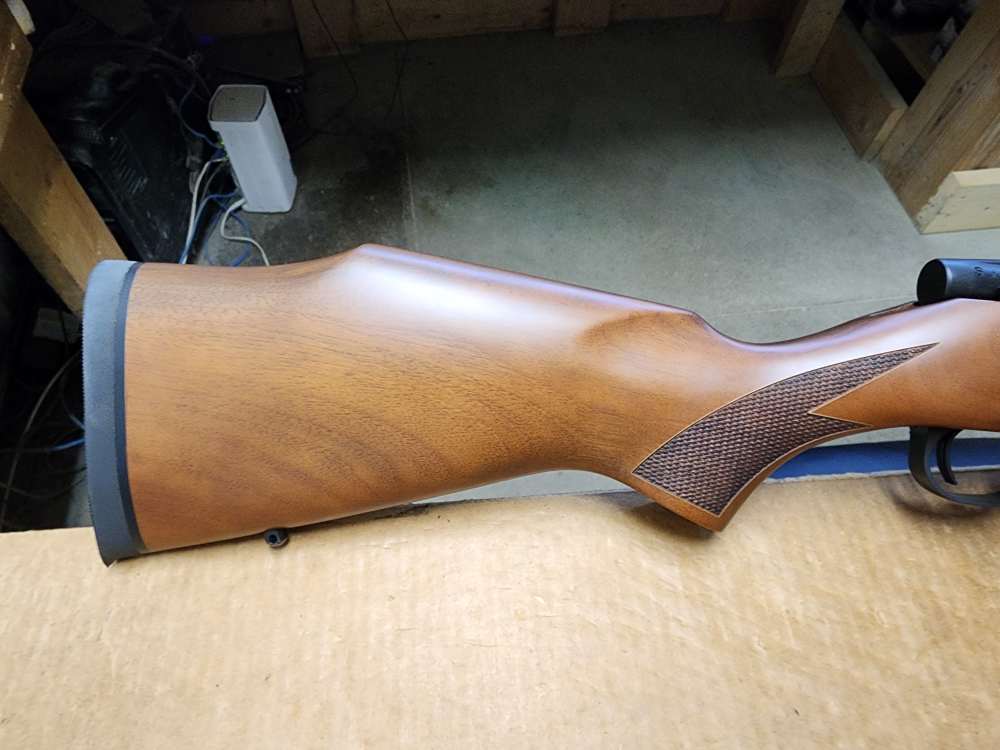 PICS! NEW WEATHERBY VANGUARD S2 SPORTER 25-06 REM 24 THREADED WALNUT HOWA-img-3