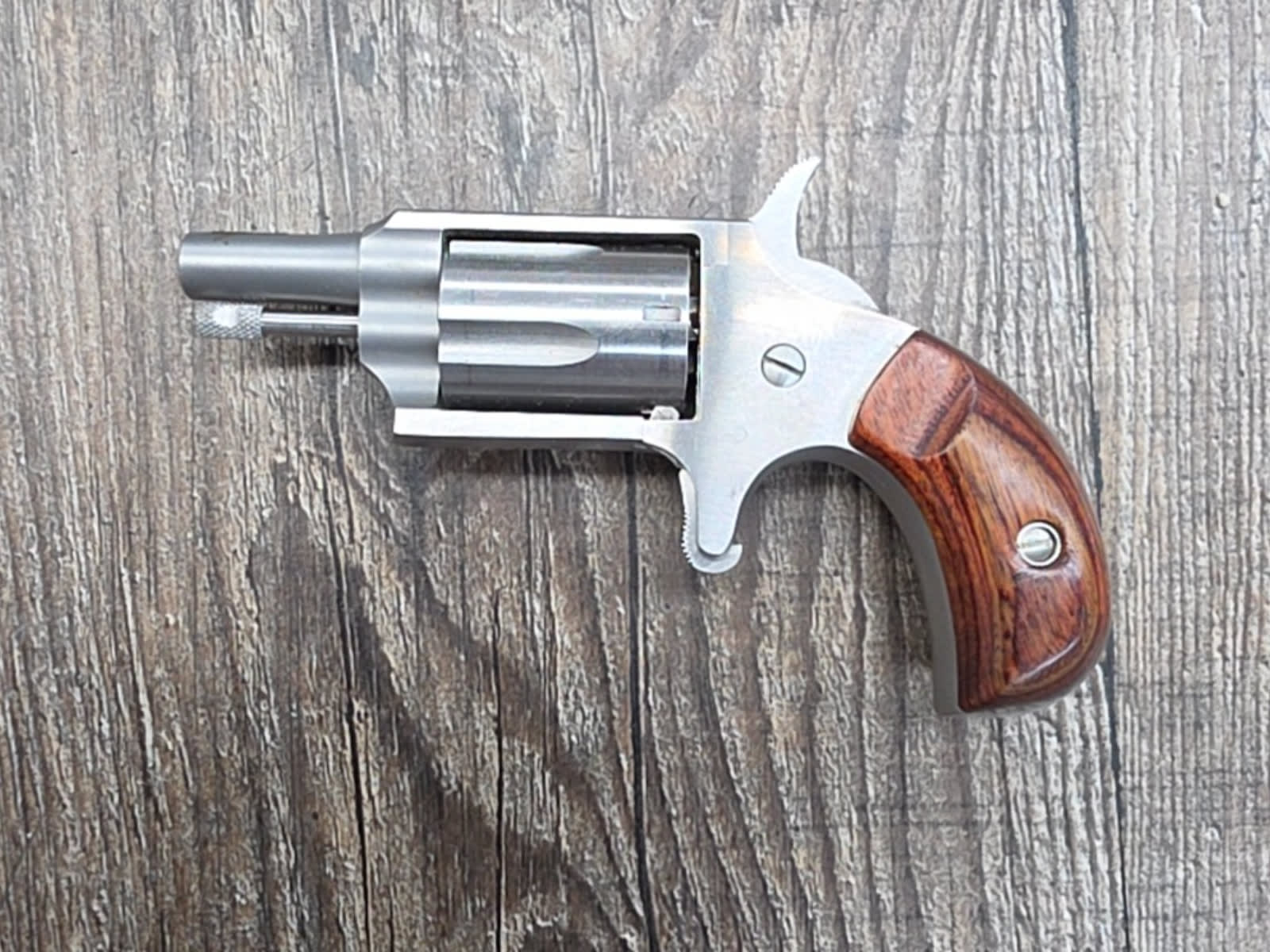 Freedom Arms Mini Revolver 22 Long Rifle Casull's Improvement-img-1