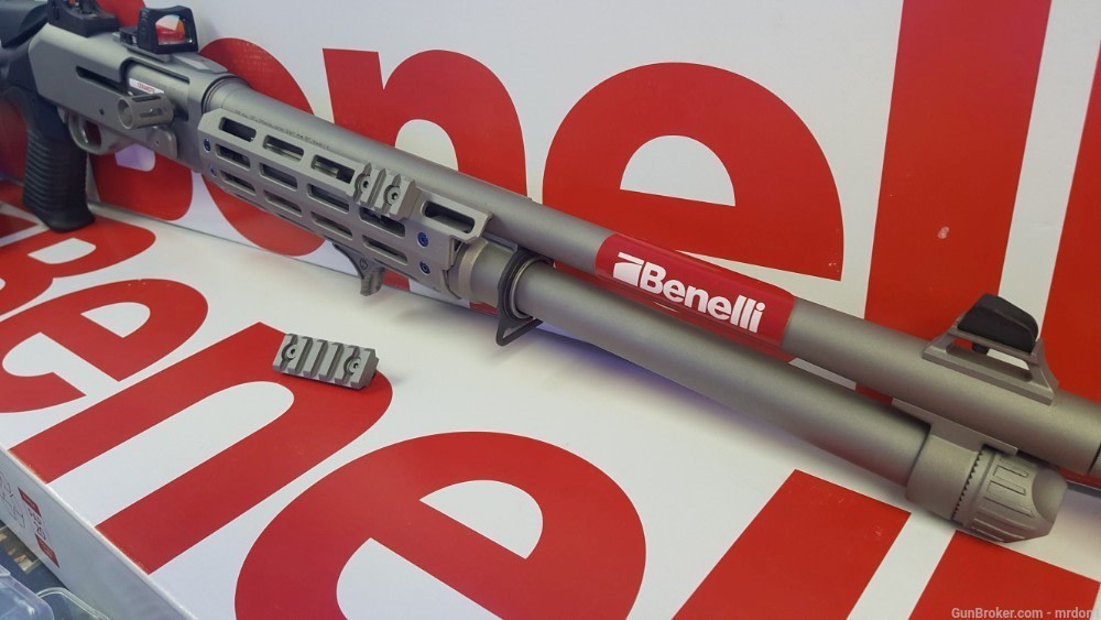 BENELLI M4 H20 12GUAGE  CUSTOM 922R COMPLIANT MONSTER UPGRADES FACTORY NEW -img-1