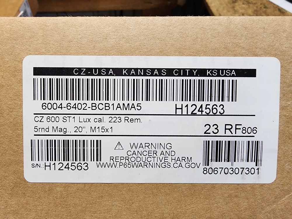 PICS! NEW CZ 600 LUX .223 REMINGTON 20" THREADED WALNUT 20 NIB SUB-MOA 5 RD-img-1
