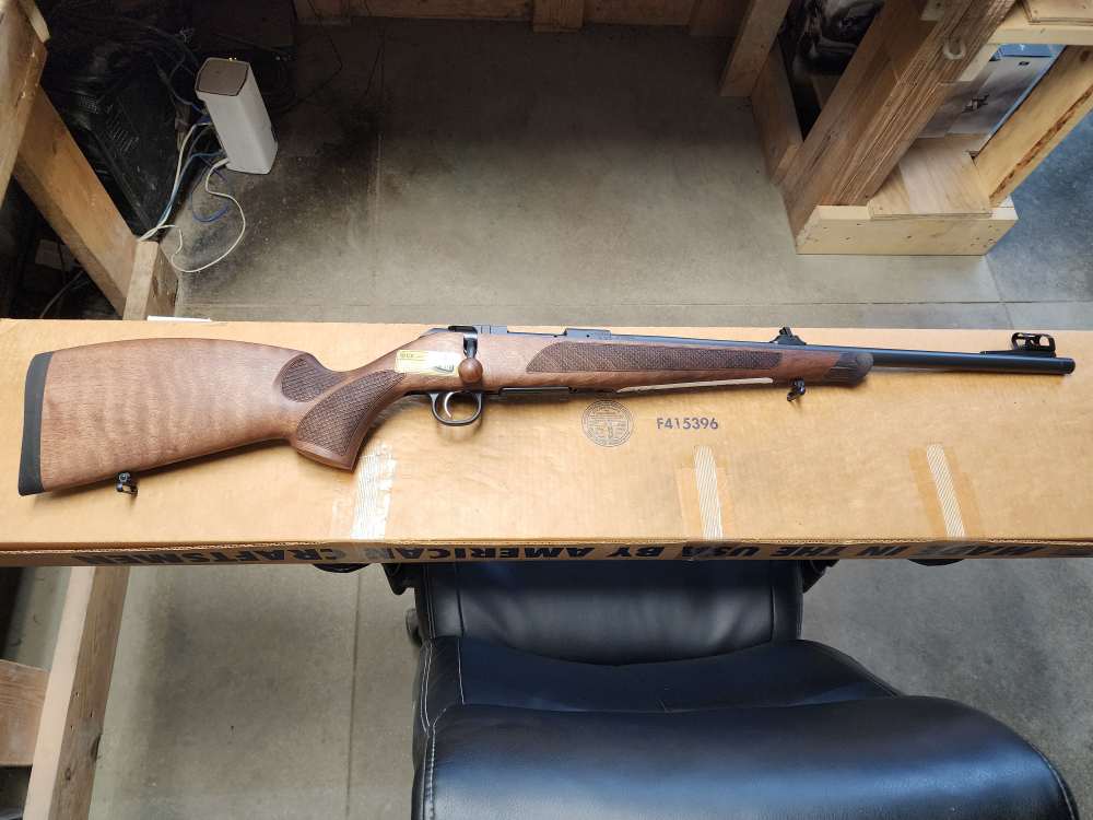 PICS! NEW CZ 600 LUX .223 REMINGTON 20" THREADED WALNUT 20 NIB SUB-MOA 5 RD-img-2