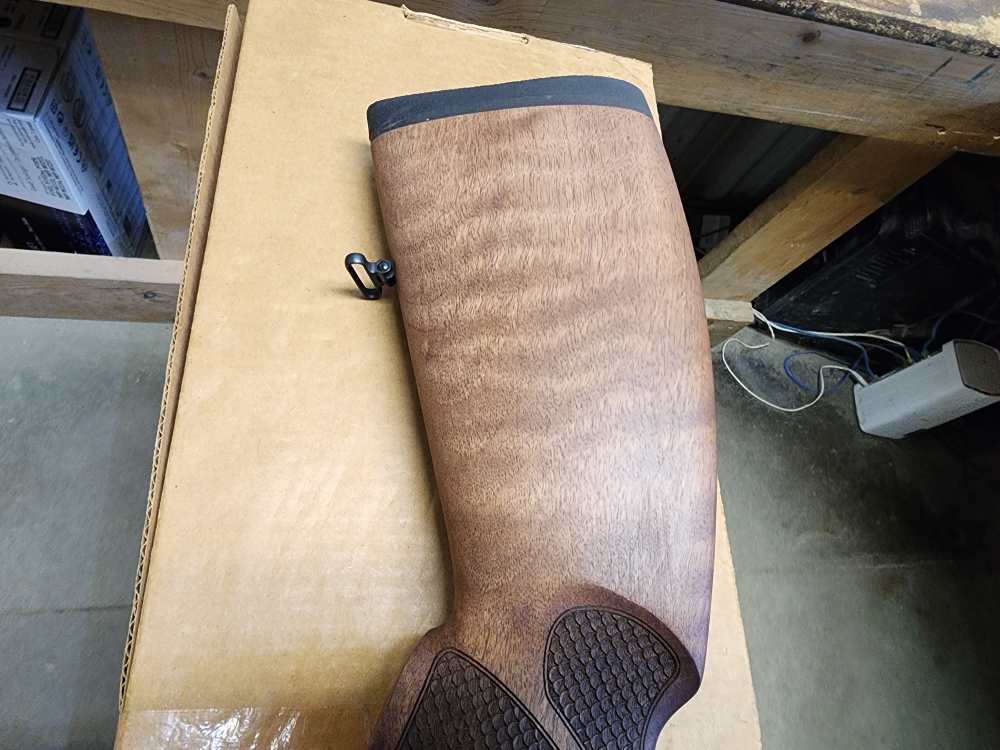 PICS! NEW CZ 600 LUX .223 REMINGTON 20" THREADED WALNUT 20 NIB SUB-MOA 5 RD-img-5