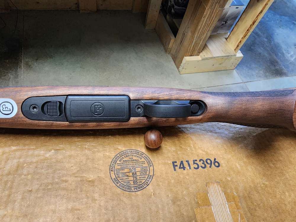 PICS! NEW CZ 600 LUX .223 REMINGTON 20" THREADED WALNUT 20 NIB SUB-MOA 5 RD-img-30