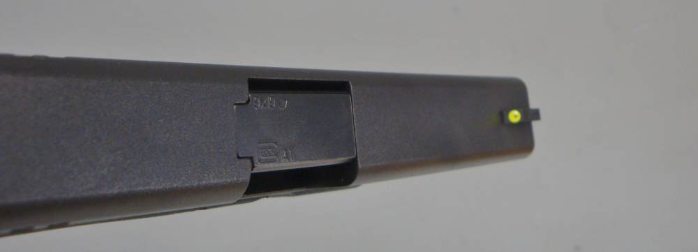 Glock 17 Gen4 9MM Pistol w/ 2 Hi-Cap Mags Trijicon Night Sights 99%-img-10