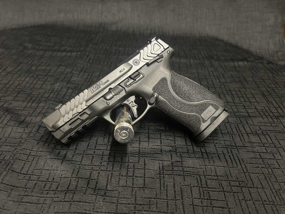 Smith and Wesson M&P 10mm M2.0 Carry Comp MA Compliant-img-0