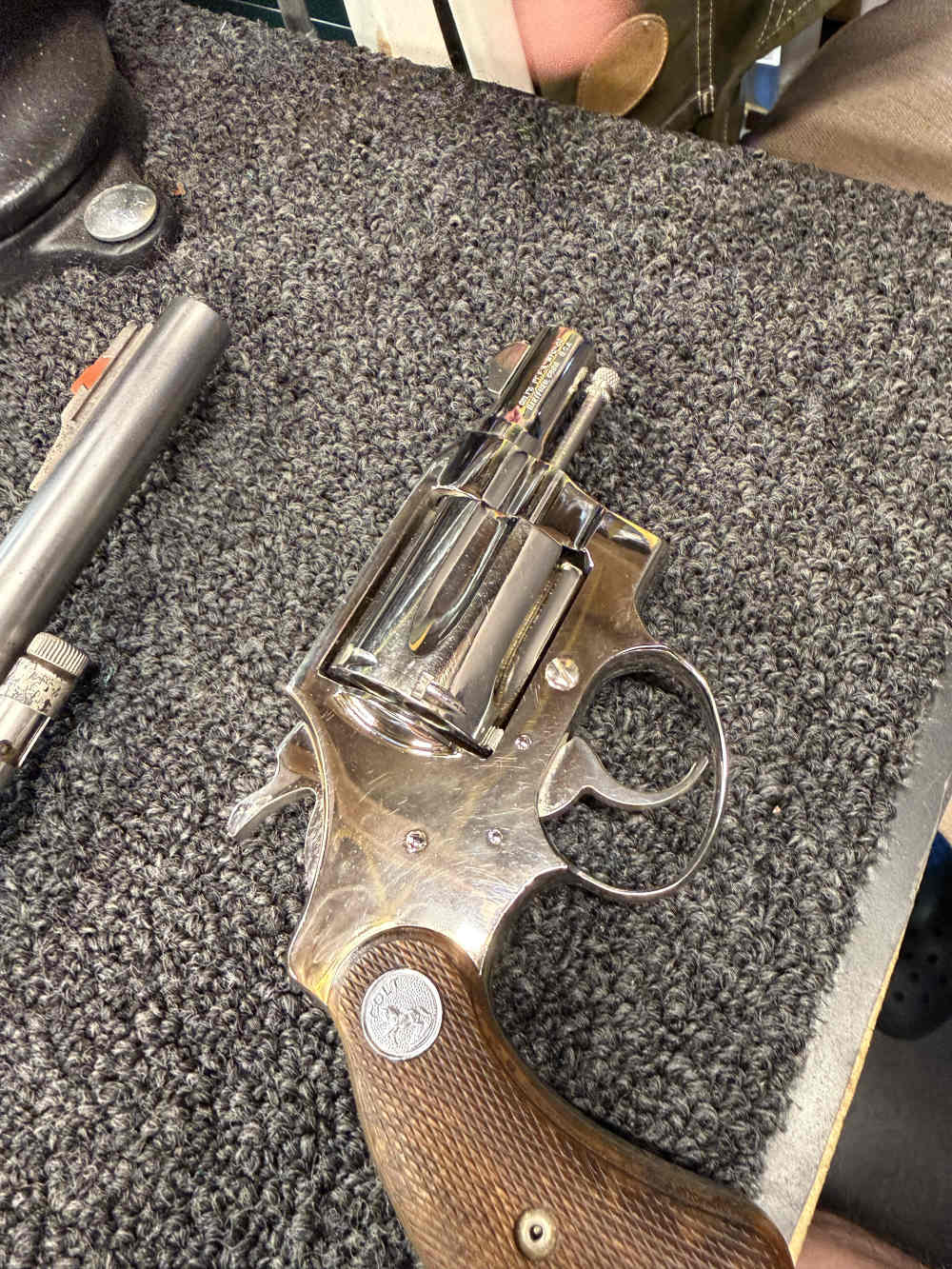Beautiful Colt COBRA polished Nickel -img-3