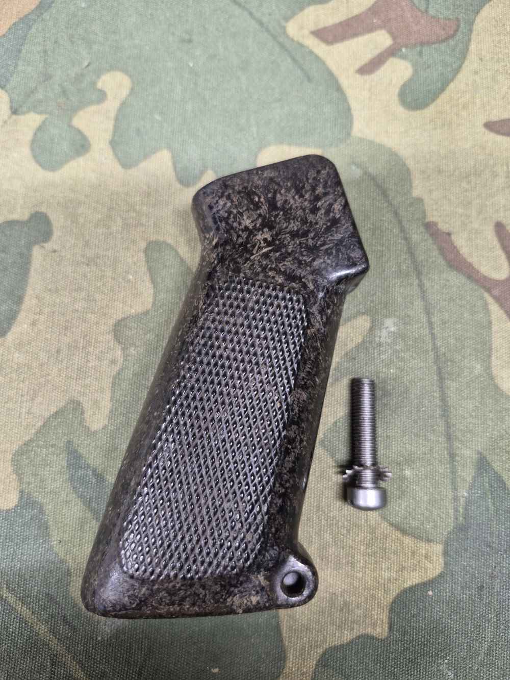 1960s COLT M16A1 M16 Pistol Grip — C & WHEEL — Plus Original grip Screw !-img-0