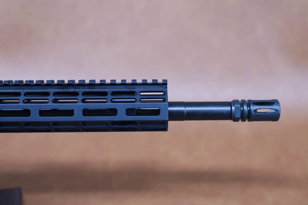 Bushmaster XM15-E2S - 5.56mm NATO - 18" Barrel - .01/NR-img-1