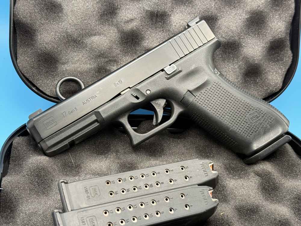 Glock 17 Gen 5 9mm Police Trade-in G17 Ameriglo Night Sights-img-0