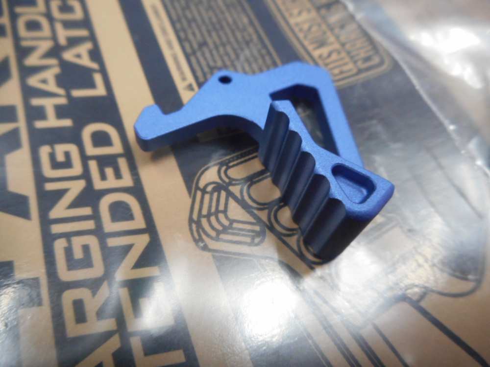  Strike Industries SI-AR-LATCH-BLU AR extended Charging handle latch AR15 -img-1