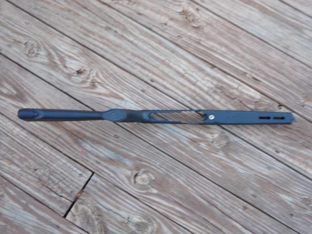 Ruger 10/22 stock Black polymer M-lok slots EXTREAMLY LIGHT 1LB 2 OZ  OEM -img-16