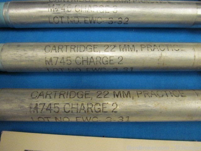 1990 U.S. 81mm Mortar Training Device Sabot (Inert) M1 with manual and box-img-17