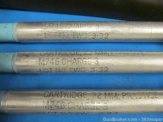 1990 U.S. 81mm Mortar Training Device Sabot (Inert) M1 with manual and box-img-18