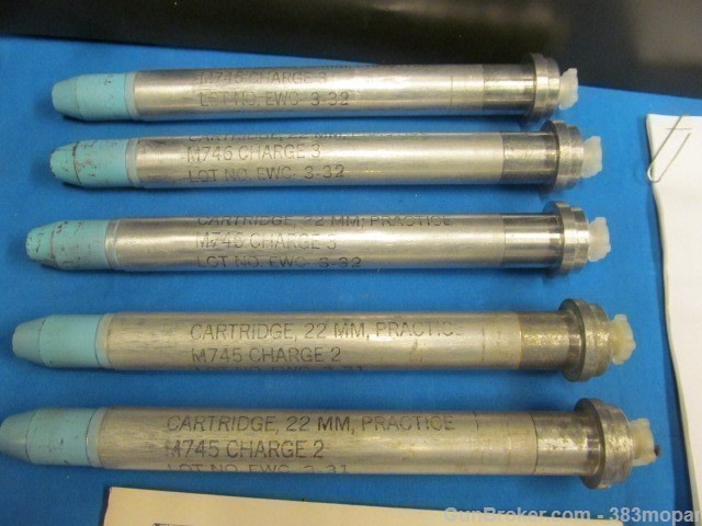 1990 U.S. 81mm Mortar Training Device Sabot (Inert) M1 with manual and box-img-16