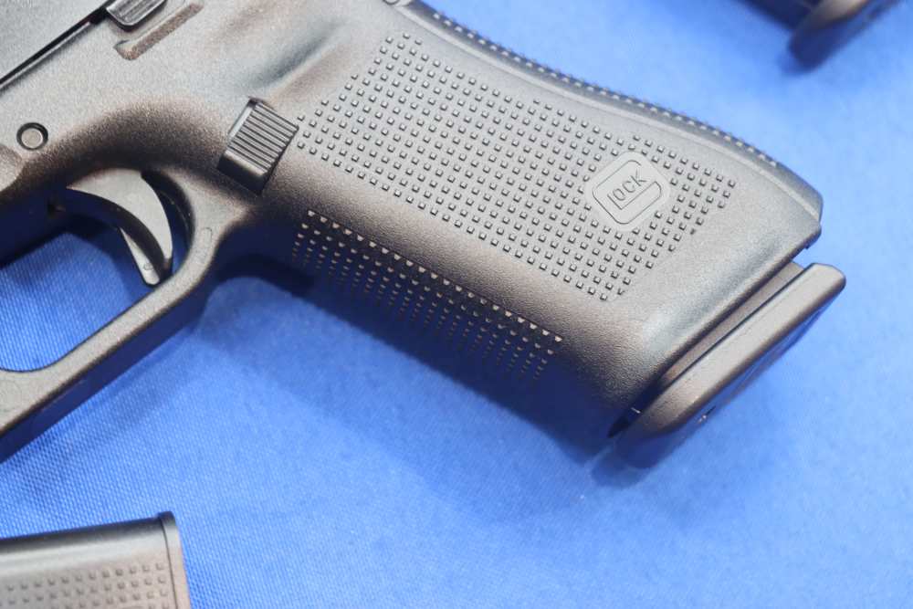Glock Model G17CV Pistol 9MM 17RD MAGS Austria 17 COMPENSATED G17C V 17C SA-img-6