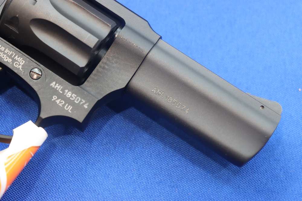 Taurus Model 942 Revolver 22LR Compact 3" 8RD 22 LR M SA DA NEW Matte Black-img-6
