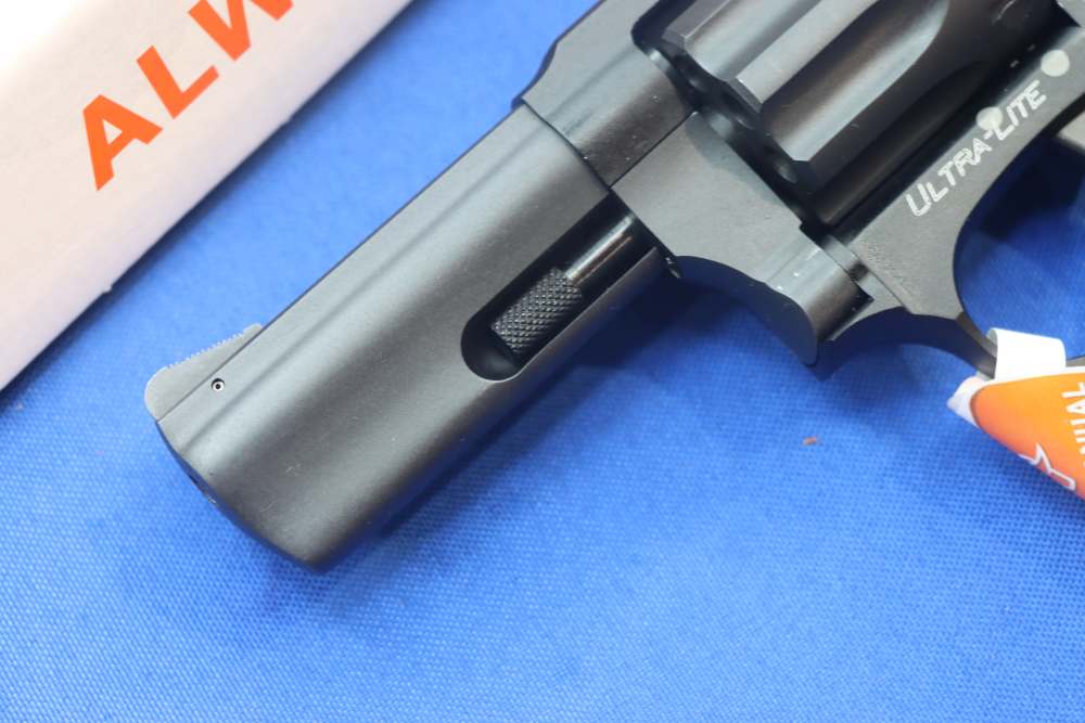 Taurus Model 942 Revolver 22LR Compact 3" 8RD 22 LR M SA DA NEW Matte Black-img-2