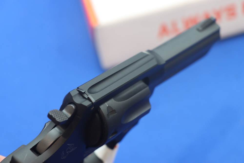 Taurus Model 942 Revolver 22LR Compact 3" 8RD 22 LR M SA DA NEW Matte Black-img-12