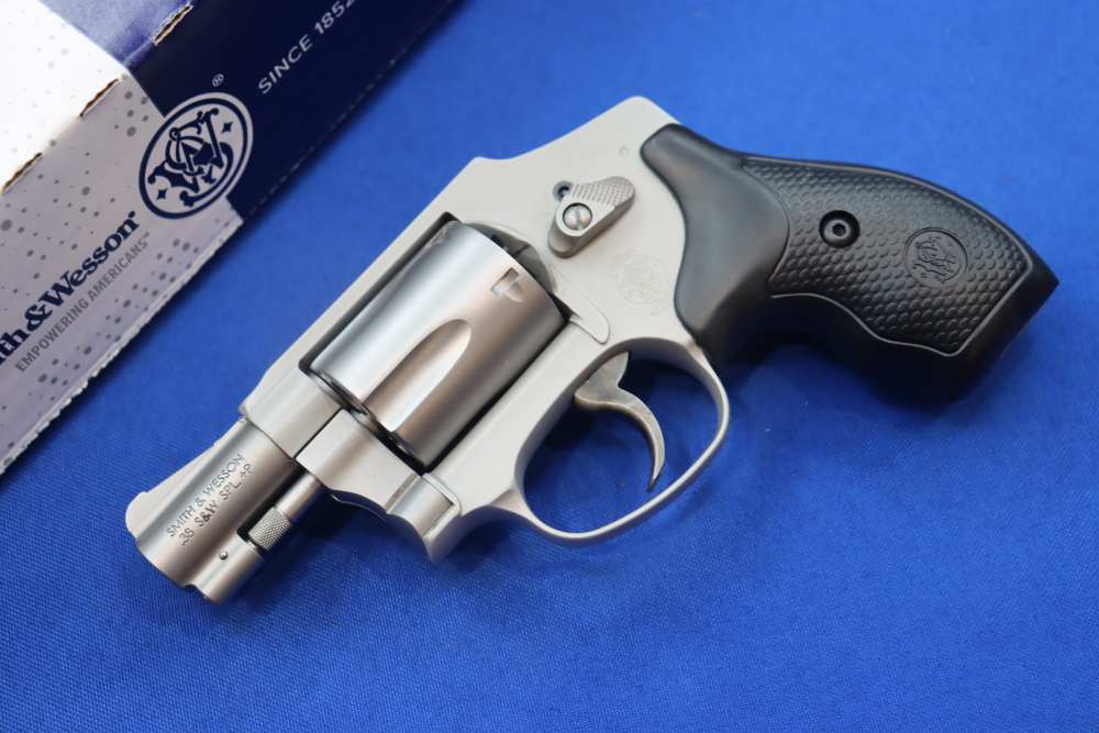 Smith & Wesson AIRWEIGHT S&W Model 642 Revolver 38SPL 5RD 38 Special 163810-img-1