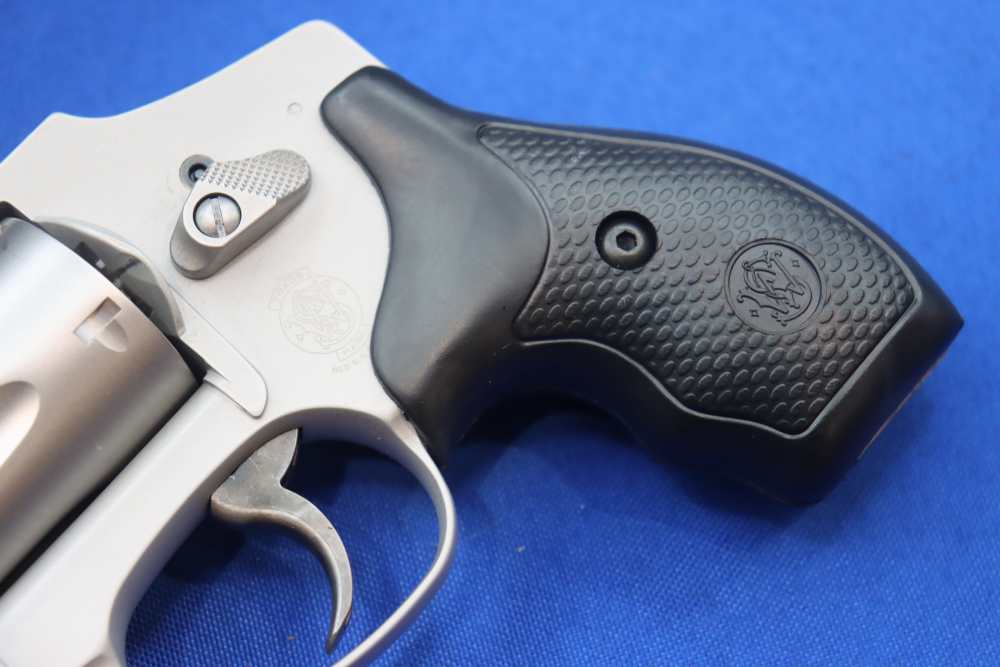 Smith & Wesson AIRWEIGHT S&W Model 642 Revolver 38SPL 5RD 38 Special 163810-img-4