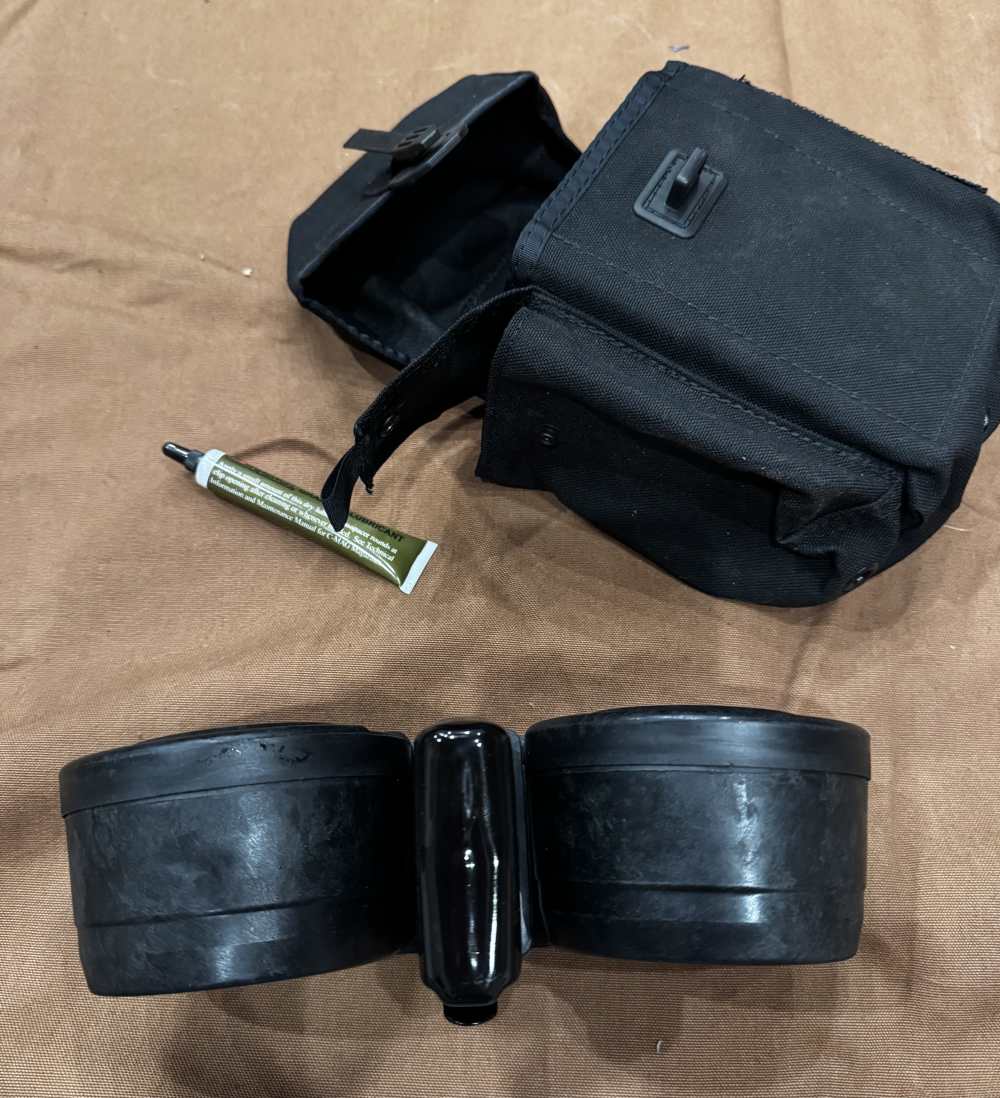 Original Beta C-MAG 100-Round Twin-Drum Magazine System - 5.56/.223 - Pouch-img-0
