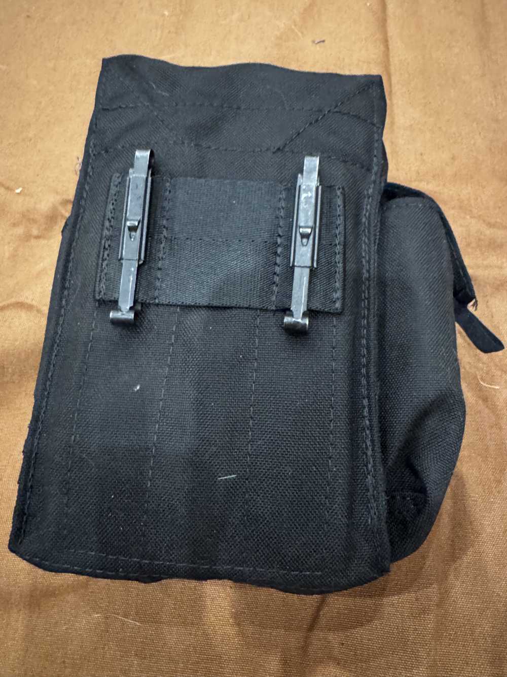 Original Beta C-MAG 100-Round Twin-Drum Magazine System - 5.56/.223 - Pouch-img-6