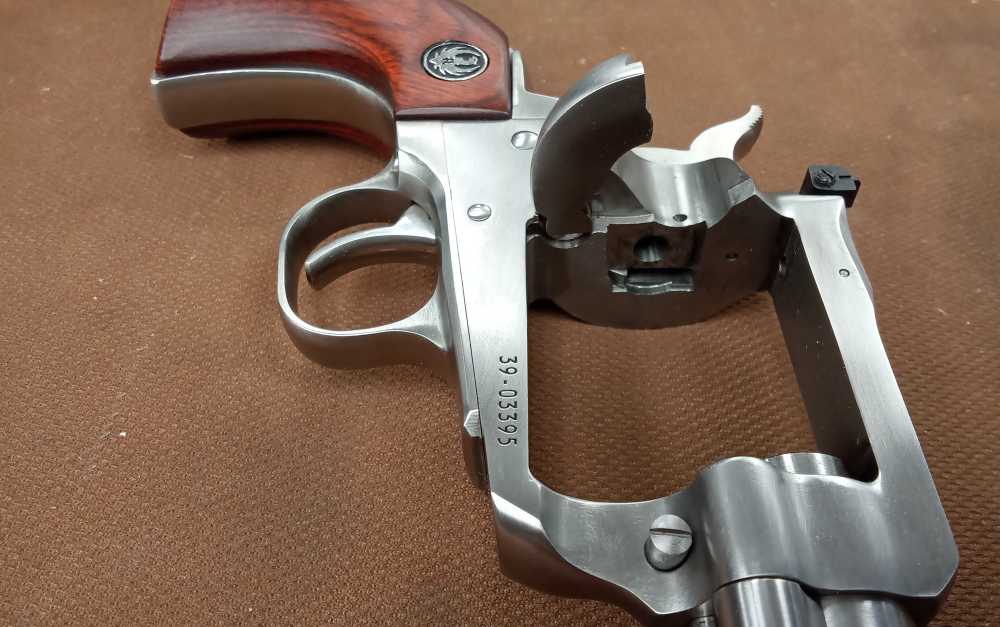Ruger New Model Blackhawk .357 Mag Revolver -img-14