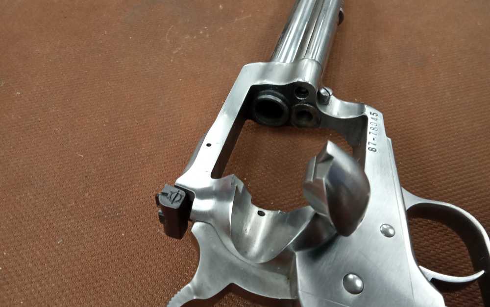 Ruger New Model Super Blackhawk .44 Magnum Revolver -img-11