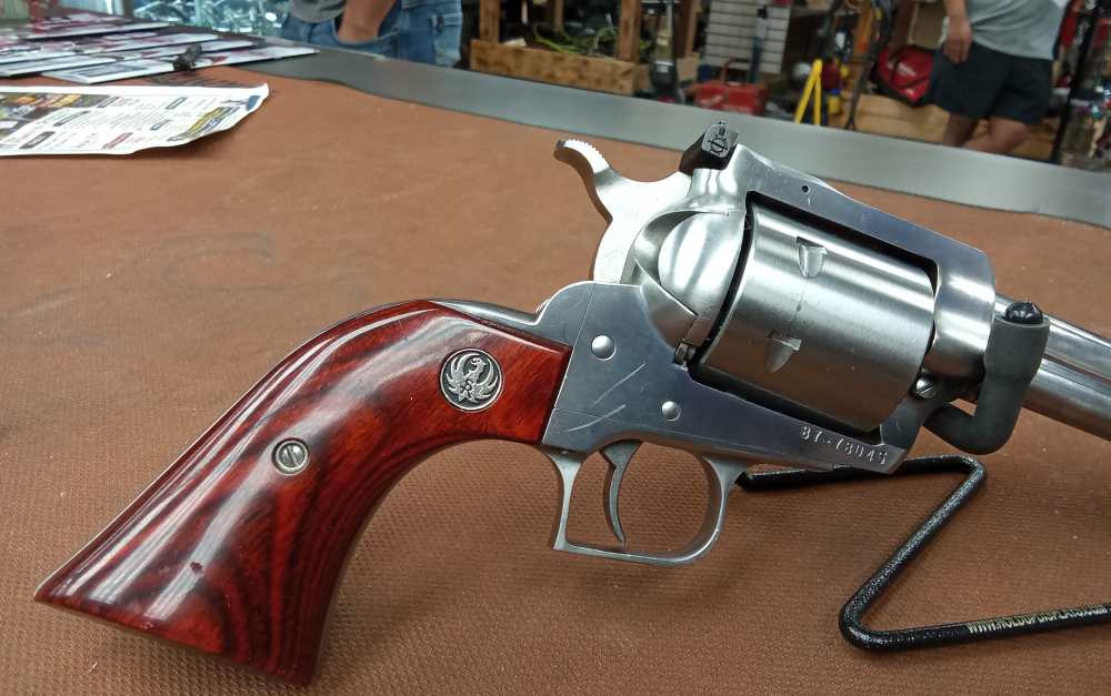 Ruger New Model Super Blackhawk .44 Magnum Revolver -img-6