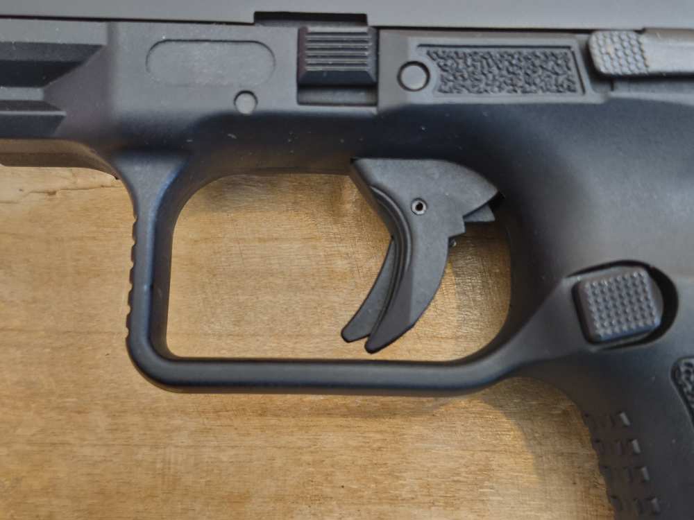 Canik TP9SA HG3277-N 9mm Semi Auto +3 Mags & Orig Case-img-6