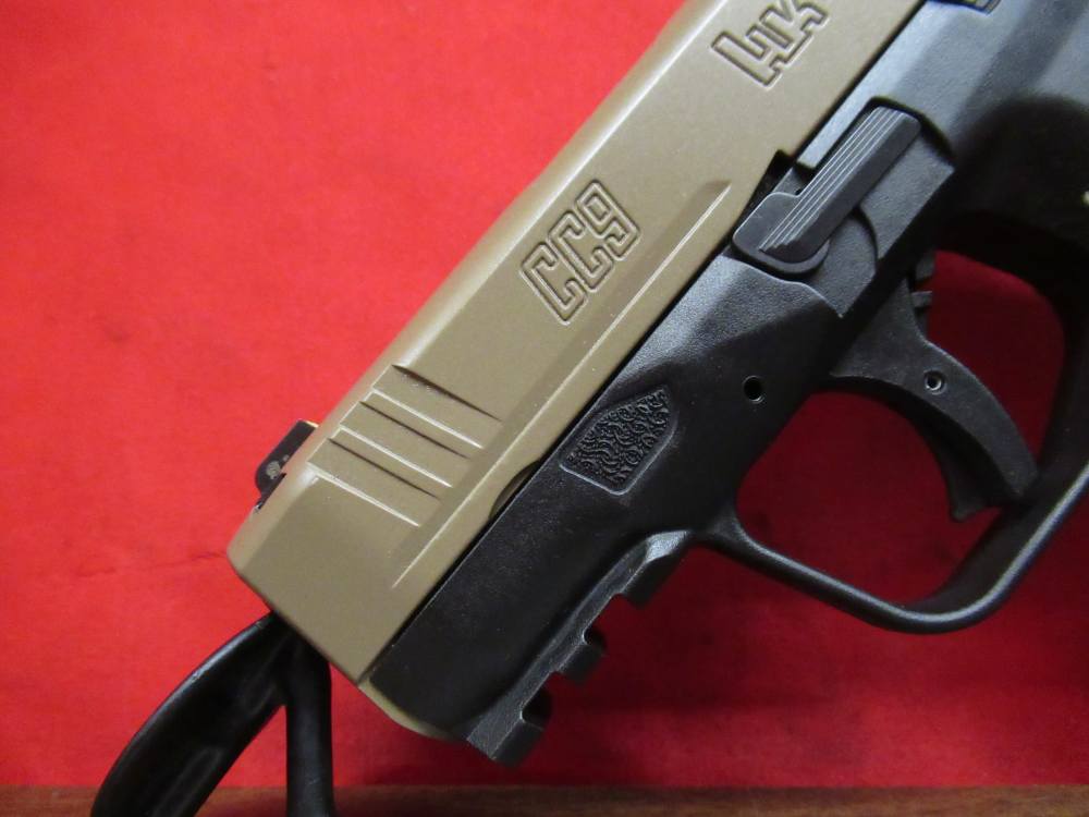 LNIB H&K Heckler & Koch CC9 FDE H267 9mm 9x19 Semi-Auto OR Pistol & 4 Mags-img-2