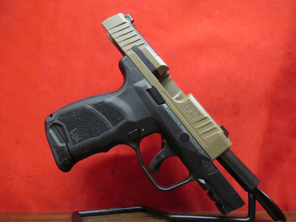LNIB H&K Heckler & Koch CC9 FDE H267 9mm 9x19 Semi-Auto OR Pistol & 4 Mags-img-10