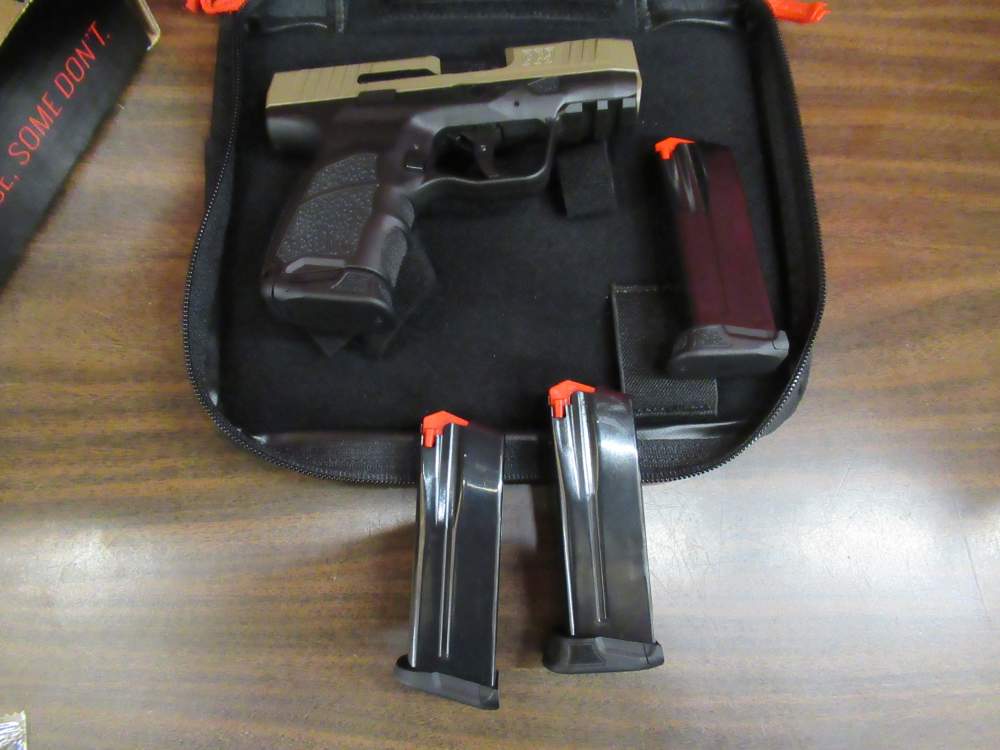 LNIB H&K Heckler & Koch CC9 FDE H267 9mm 9x19 Semi-Auto OR Pistol & 4 Mags-img-30
