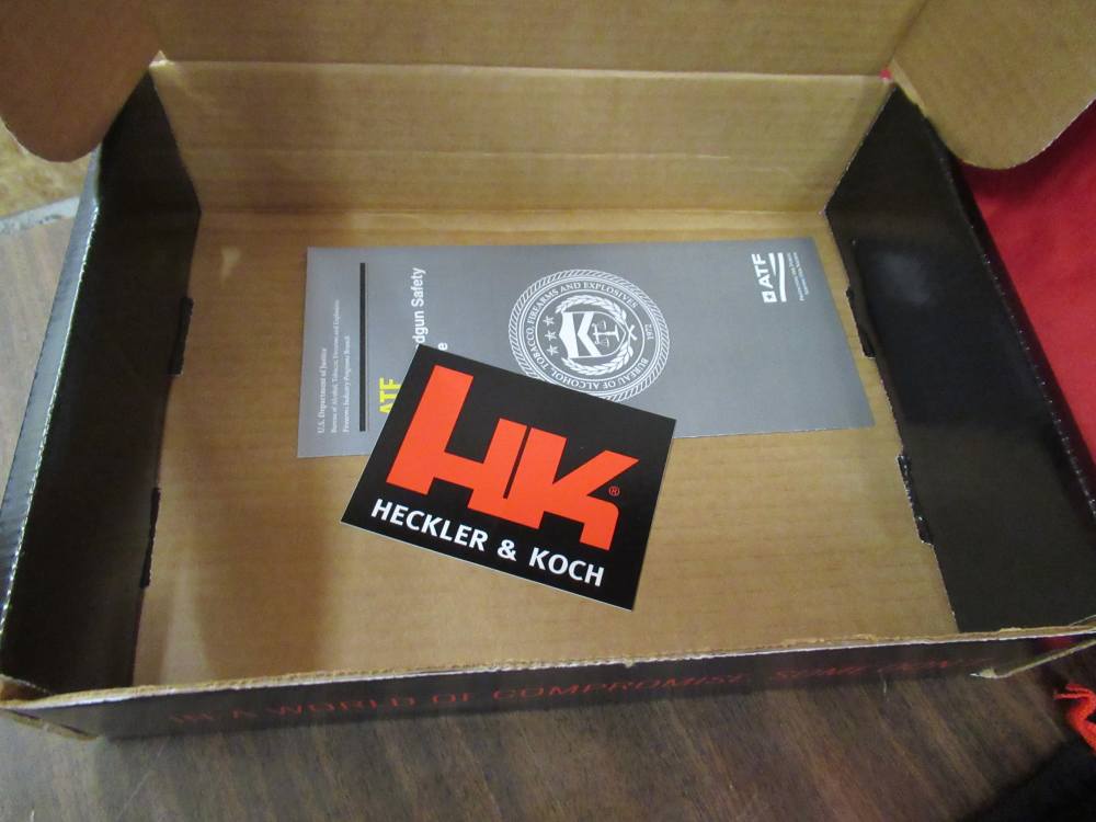 LNIB H&K Heckler & Koch CC9 FDE H267 9mm 9x19 Semi-Auto OR Pistol & 4 Mags-img-31