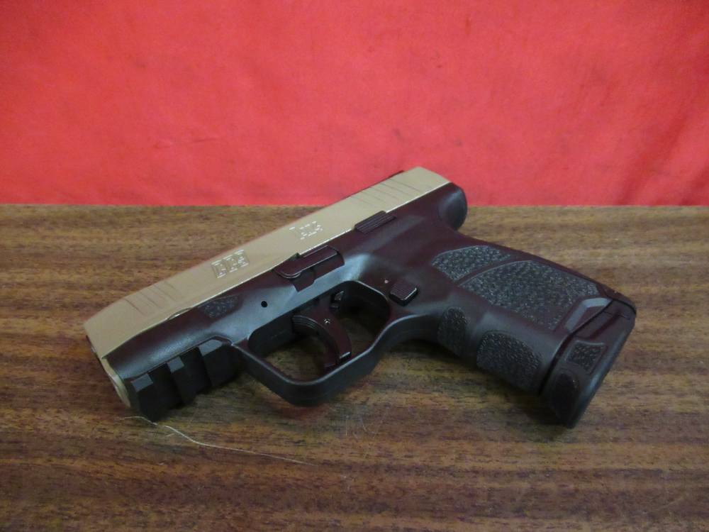 LNIB H&K Heckler & Koch CC9 FDE H267 9mm 9x19 Semi-Auto OR Pistol & 4 Mags-img-21