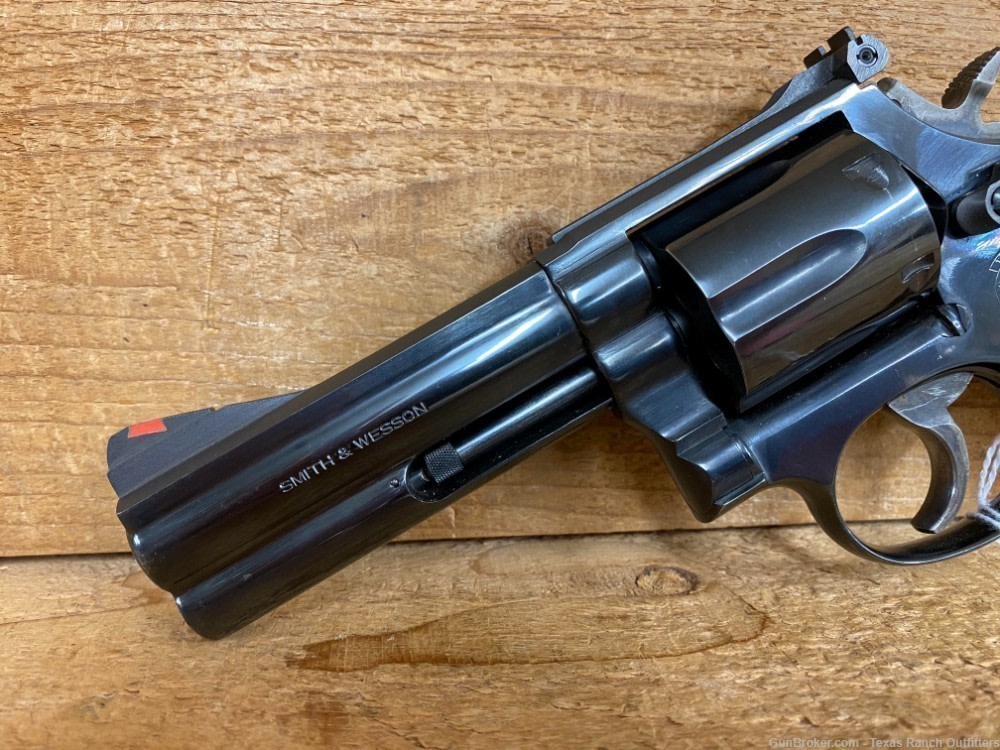 Smith & Wesson Model 586 no dash . 357 Mag 6RD Revolver - USED-img-4