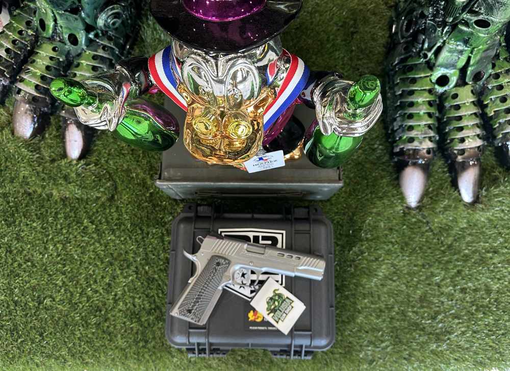 Diamondback DB1911 45 ACP Limited Edition 1911 Light Use Very Low Serial-img-5