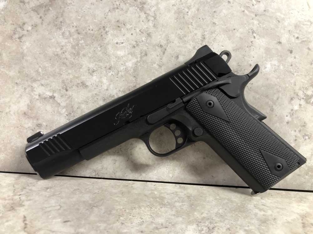 Kimber Custom LW .45 ACP Pistol w/ accessories-img-0