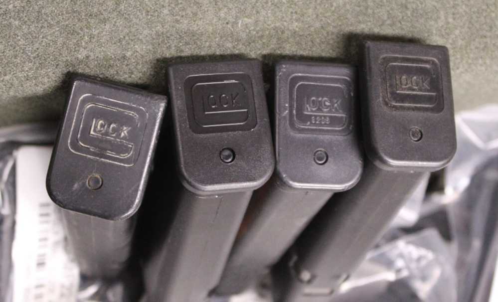 Glock 22 24 35 factory 15 round magazine mag .40 S&W-img-4