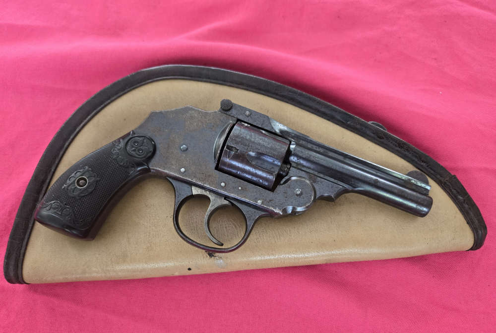 IVER JOHNSON 3rd Model Hammerless .38 S&W Top Break-img-0